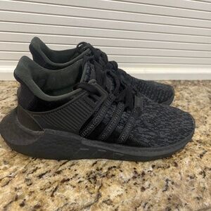Adidas EQT Support Size 10 Core Black Confort Sneaker Active Running